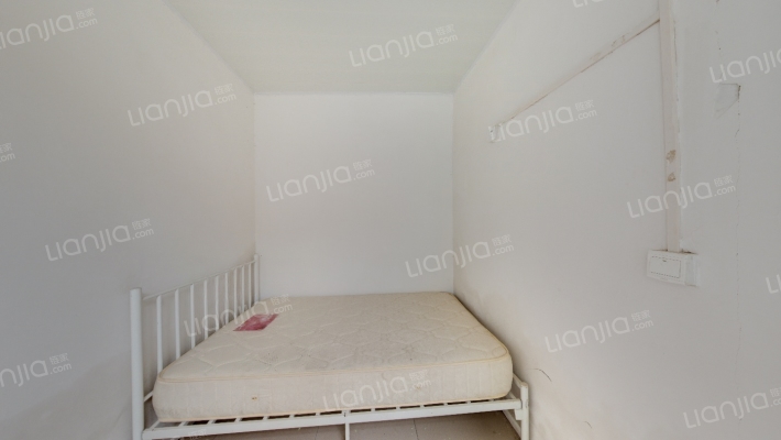 前细瓦厂胡同二手房实景图