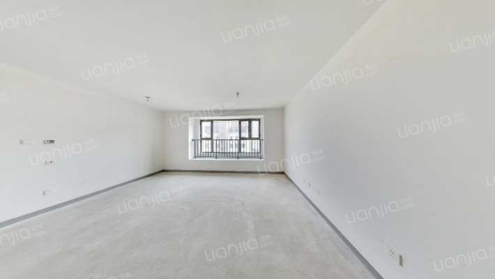 雅悦华邸二手房实景图