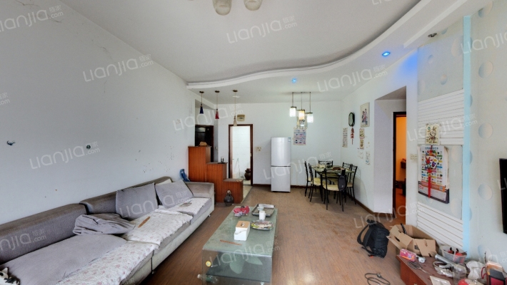 海德福苑B区二手房实景图