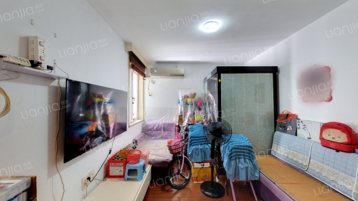 康新花园二手房实景图