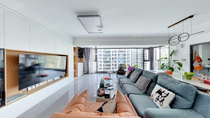 新天泽樾麓台二手房实景图