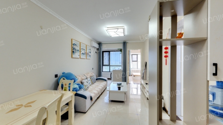 泰宏建业国际城18号院二手房实景图