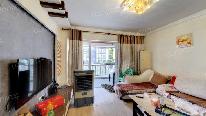 水天一色二手房实景图