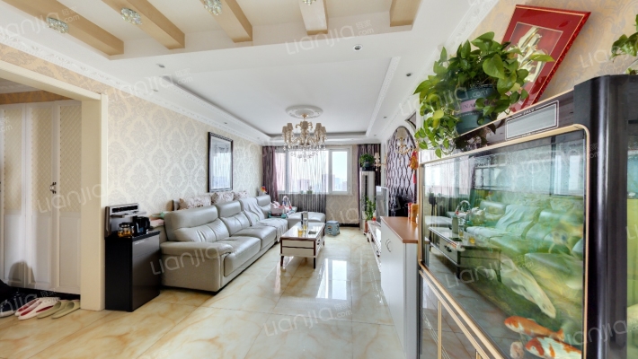 和苑家园尊和园二手房实景图