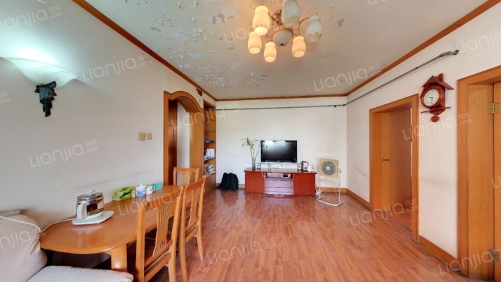 纬五路68号院二手房实景图