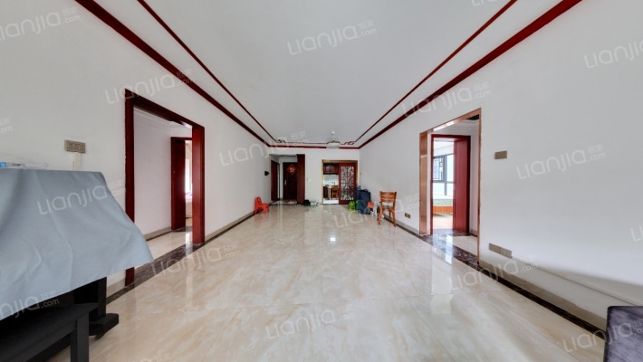 中信龙盛广场二手房实景图