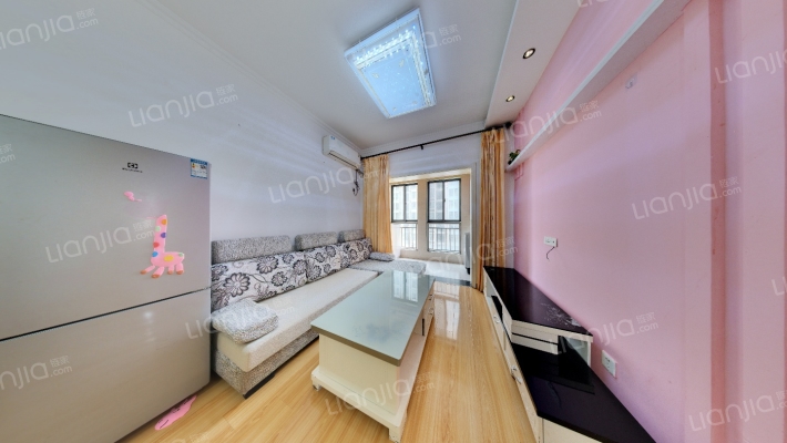 伊顿公馆东区二手房实景图