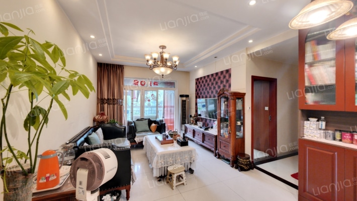 鸿恩雅苑二手房实景图