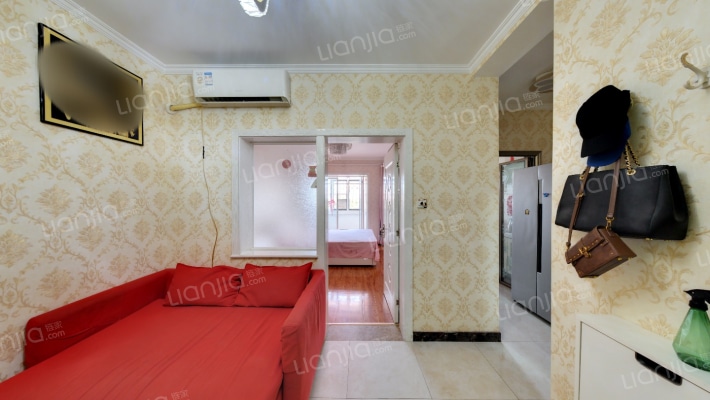 有机合成宿舍二手房实景图