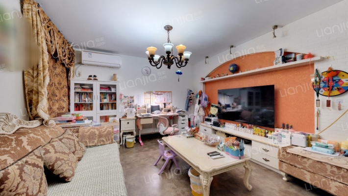 水岸雅苑二手房实景图