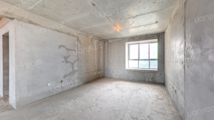 盛兴佳苑二手房实景图