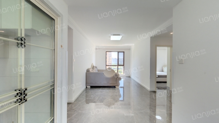 天下粮仓璞樾里二手房实景图