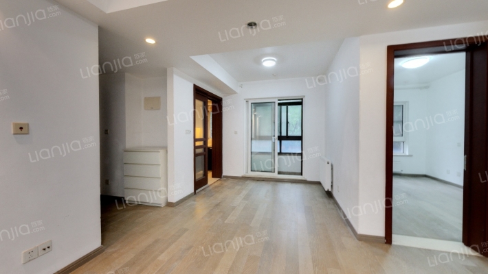 万科金域蓝湾二手房实景图