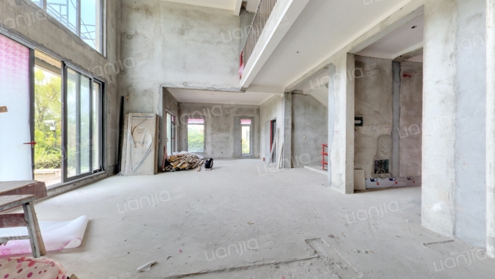 一湾湖墅二手房实景图