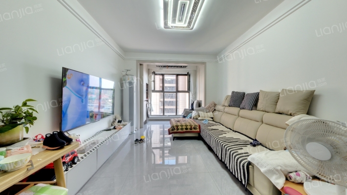 中海寰宇天下天赋二手房实景图