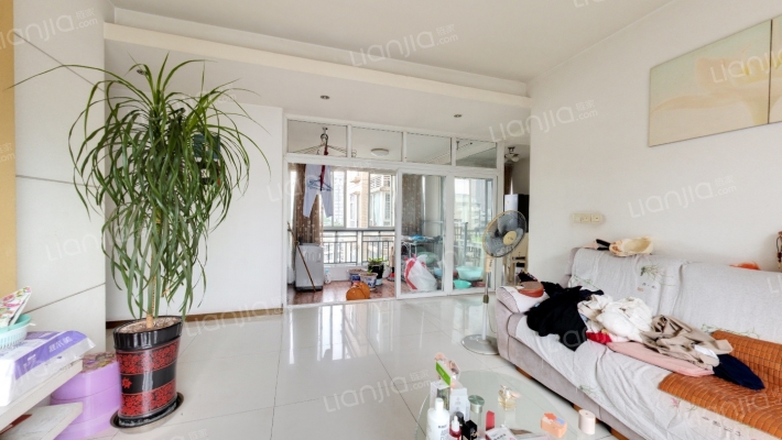 加新花园二期二手房实景图