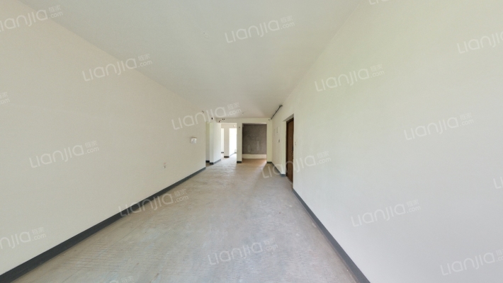 香港置地云山岳南区二手房实景图