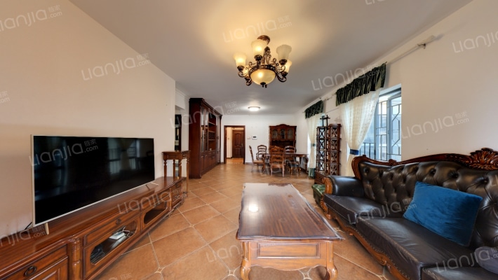 中旅国际公馆2期二手房实景图