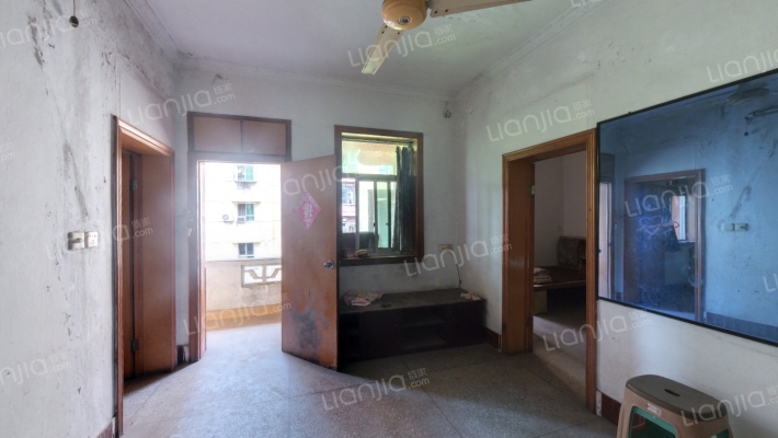 南坪东路1巷二手房实景图