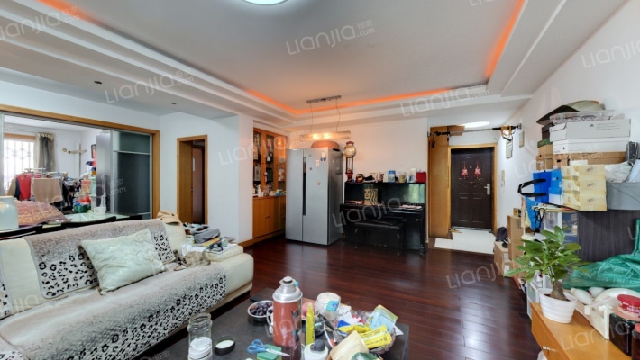 机神公寓二手房实景图