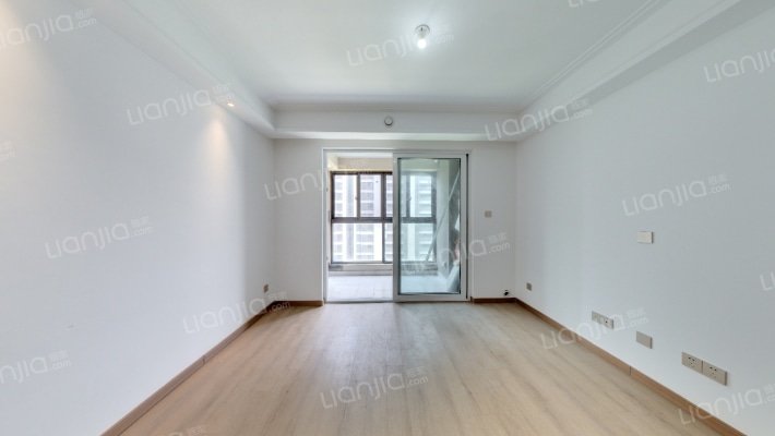 望熙雅苑二手房实景图