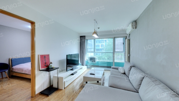 华贸公寓二手房实景图