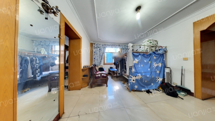 庆安颐秀园二手房实景图