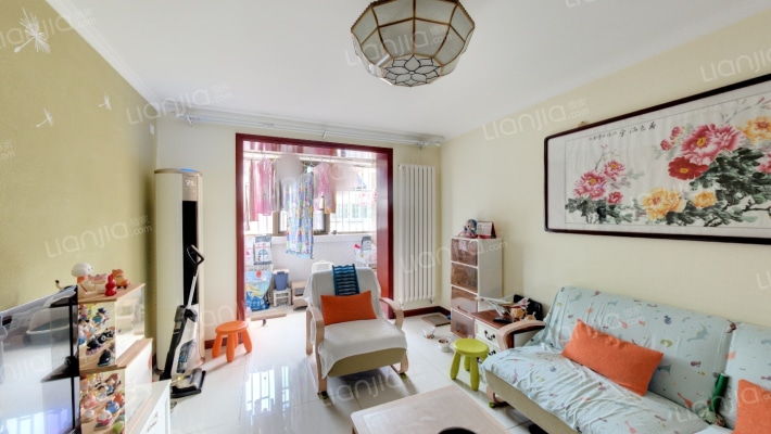 瑞江花园梅苑二手房实景图