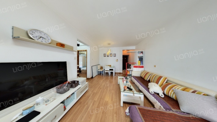 金地梅陇镇三期二手房实景图