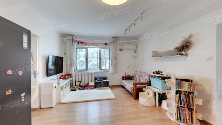 林大北路6号院二手房实景图