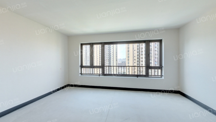 中海春华尚城二手房实景图