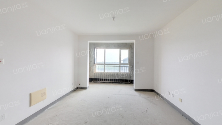 红星紫御半岛二手房实景图