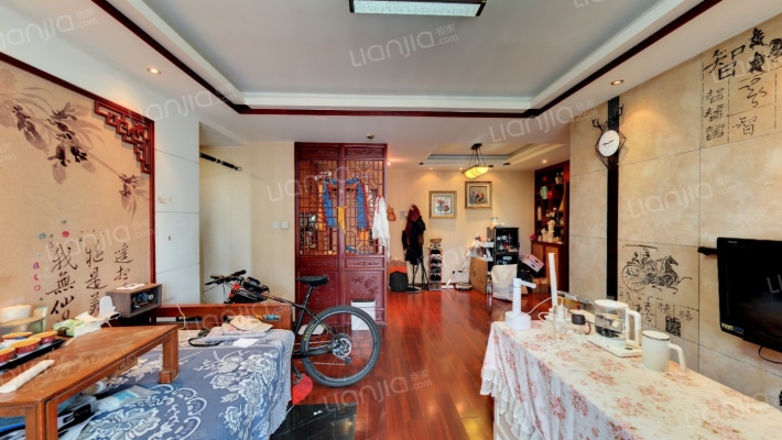 公园天下二手房实景图