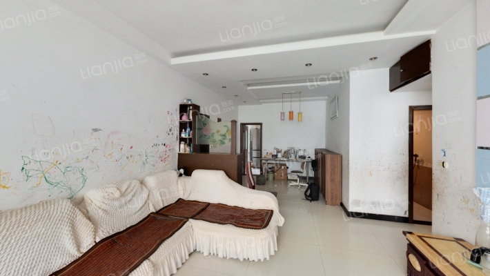 圣园山庄二手房实景图