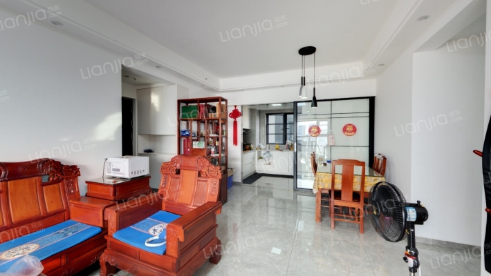 海乐华府二手房实景图