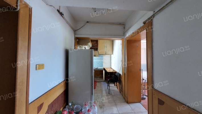 环卫楼二手房实景图