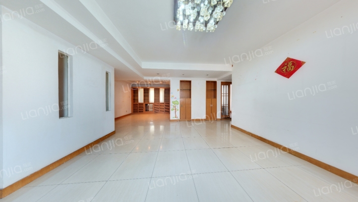 亚美大厦二手房实景图