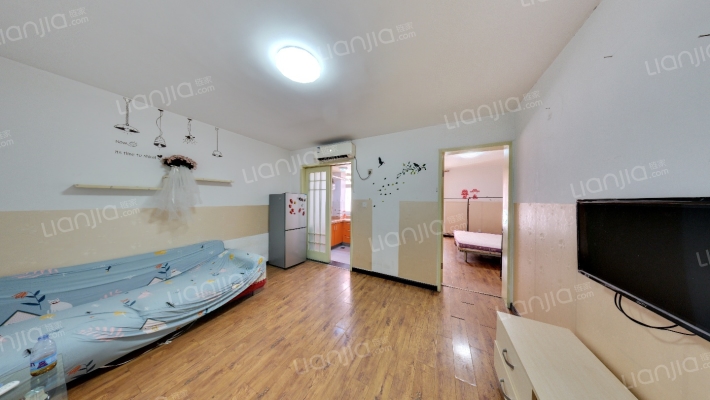 含光雨露花园二手房实景图