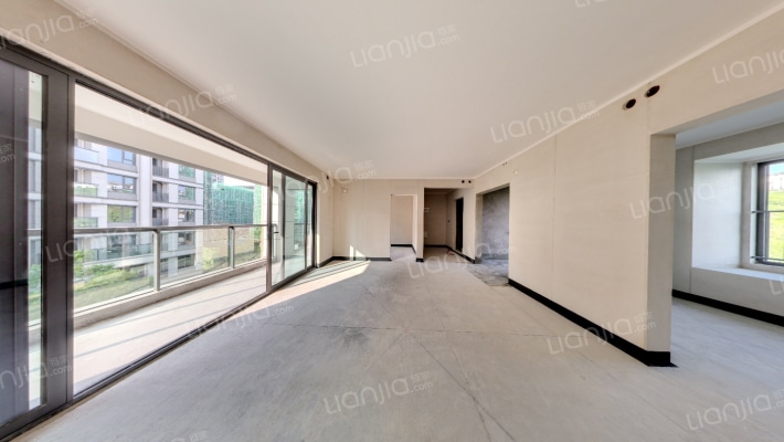 龙湖春屿江岸二手房实景图