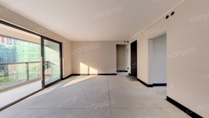 龙湖春屿江岸二手房实景图