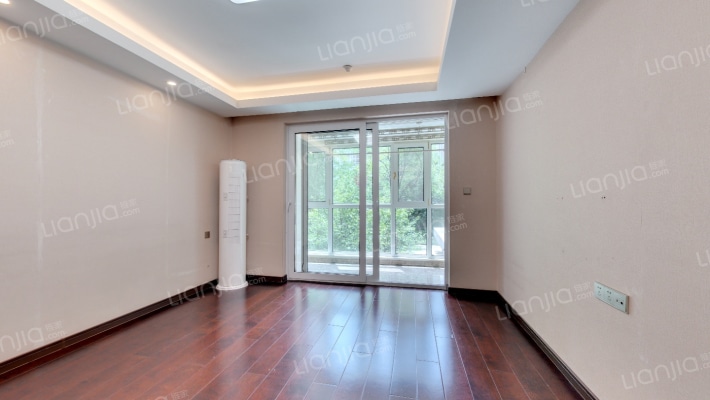 万科东方传奇二手房实景图