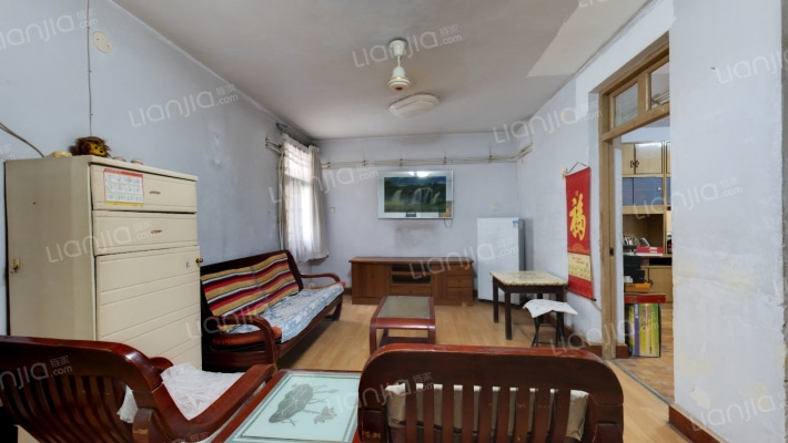 建华街小区二手房实景图