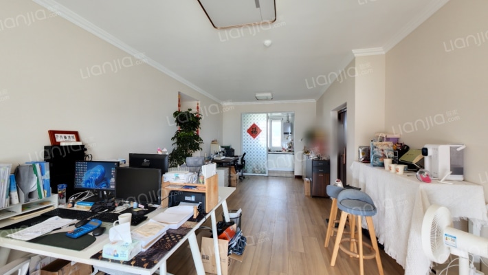 和昌海云曦岸二手房实景图