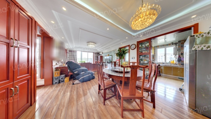 海信湖岛世家二手房实景图