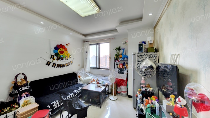 晶鑫华庭二手房实景图