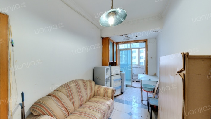 旅游学院家属院二手房实景图