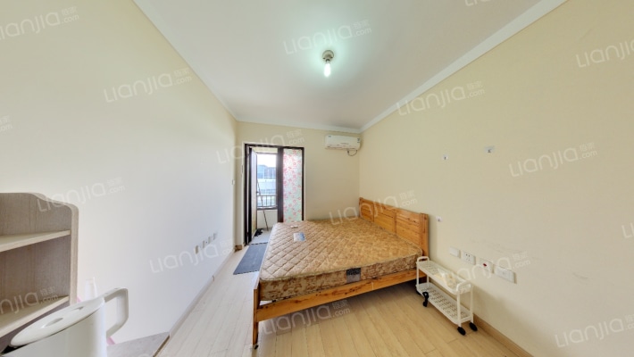 龙湖U城听蓝湾二手房实景图