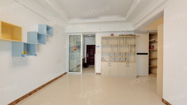 V公馆II期二手房实景图