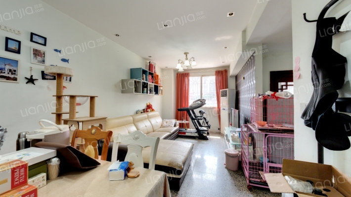 四海大厦二手房实景图