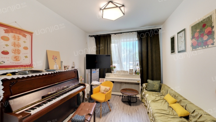 津铁泽苑二手房实景图